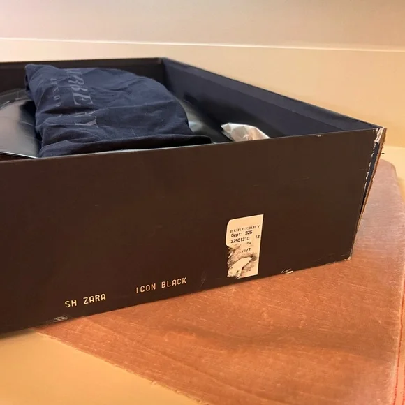 Burberry Black Flat Boots, EU Size 37.5, US Size 7 - Picture 6 of 7